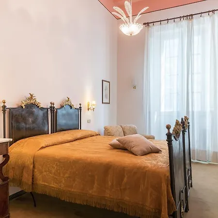 L'antica Chaise Longue Lukka